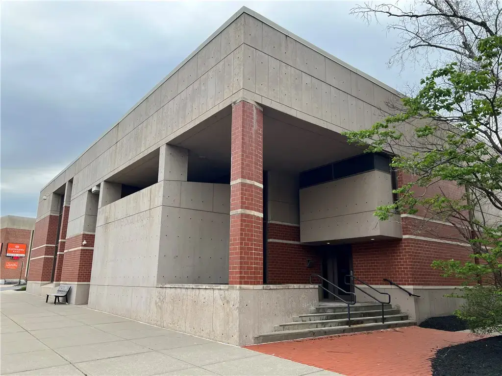 2 Seneca Street, Geneva City