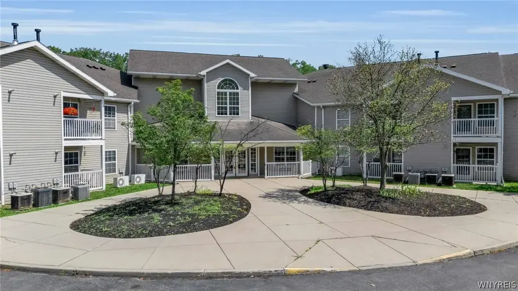2250 N French Road, Amherst