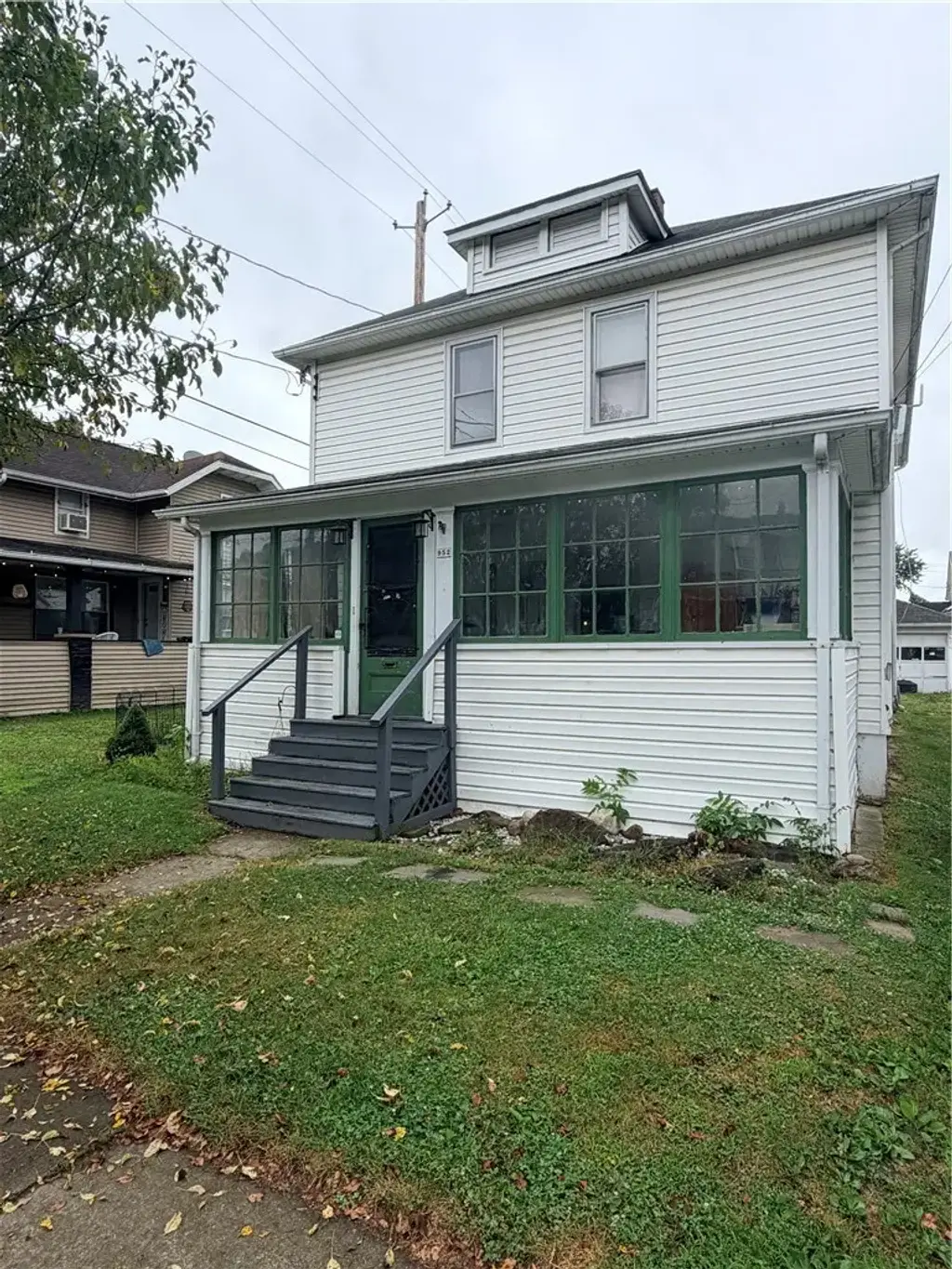 952 Erie Street, Elmira City