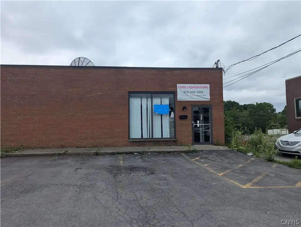 601 1/2 W Manlius Street, DeWitt
