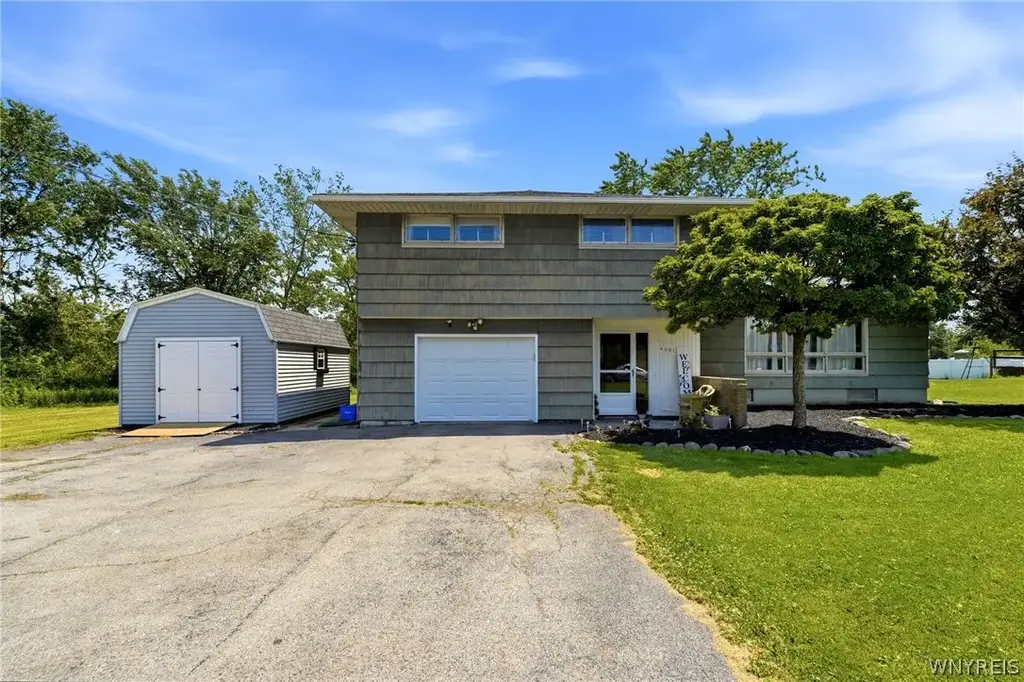 4091 Millersport Highway, Amherst