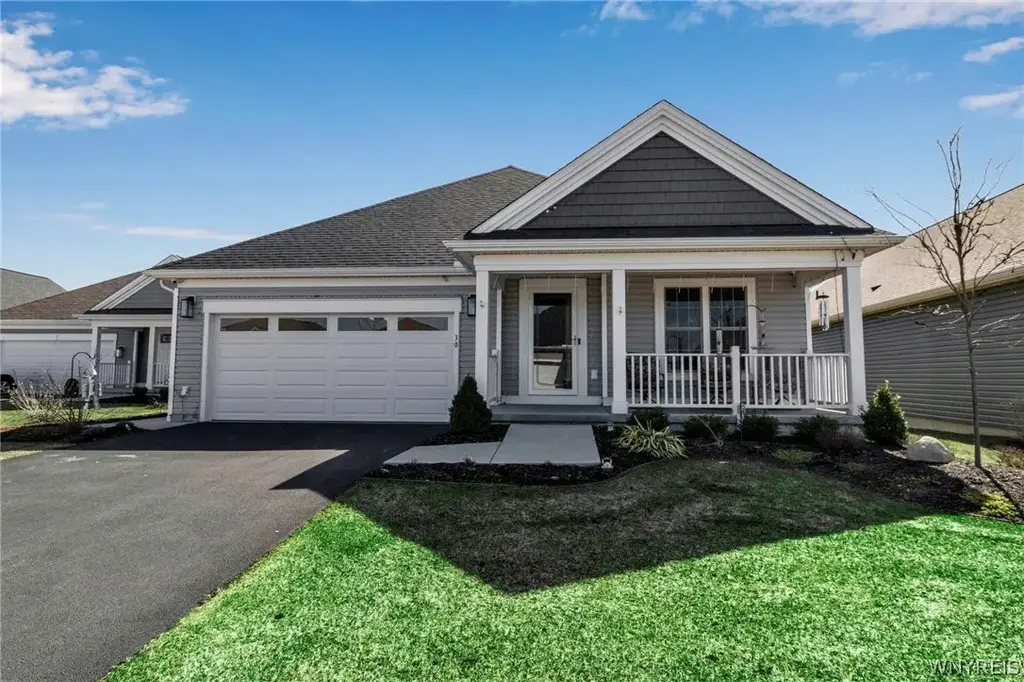 30 Sedge, Lancaster