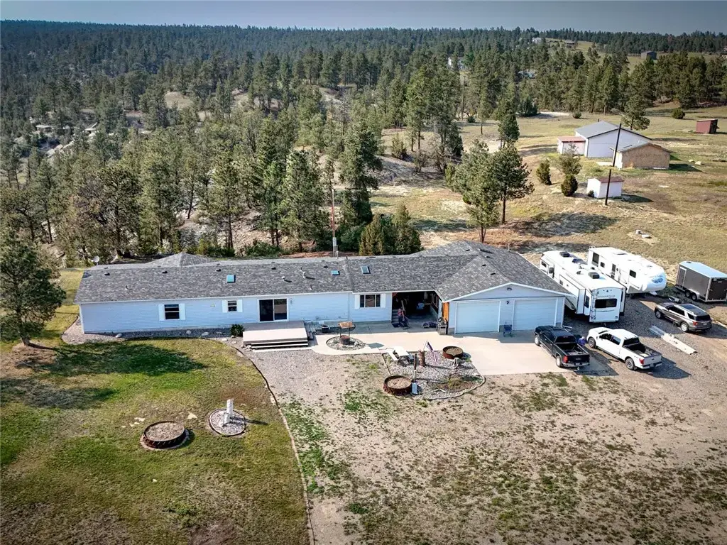 2 Quail Trail, Roundup