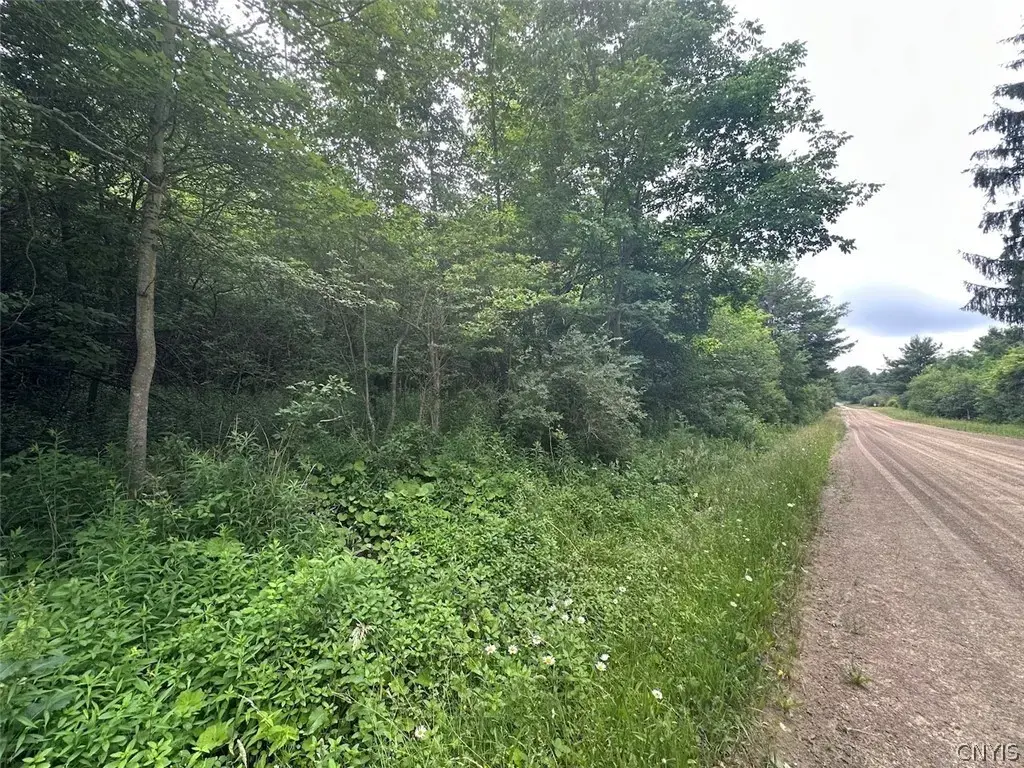 Flat Iron Road, Granger