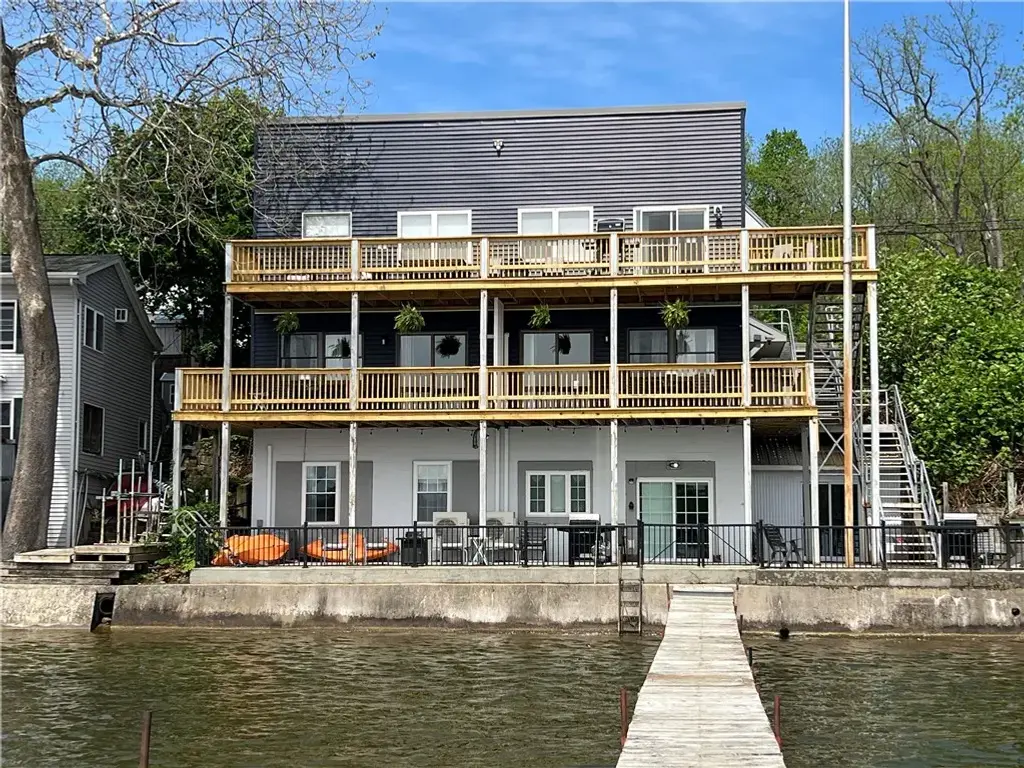 4345 W Lake Road, Geneseo