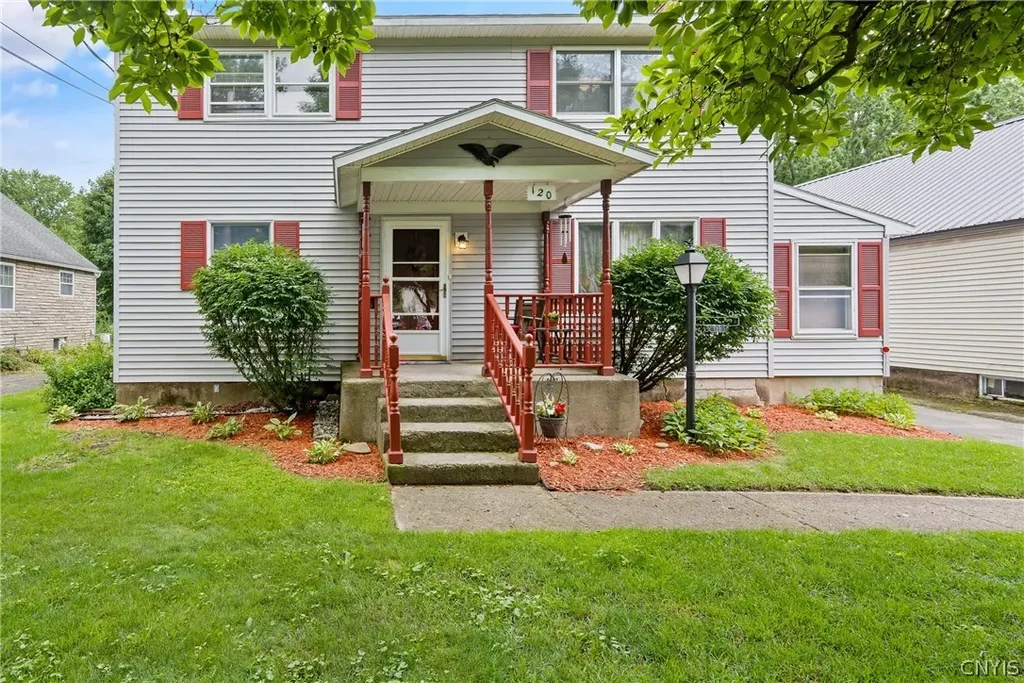 120 Herbert Street, Cicero