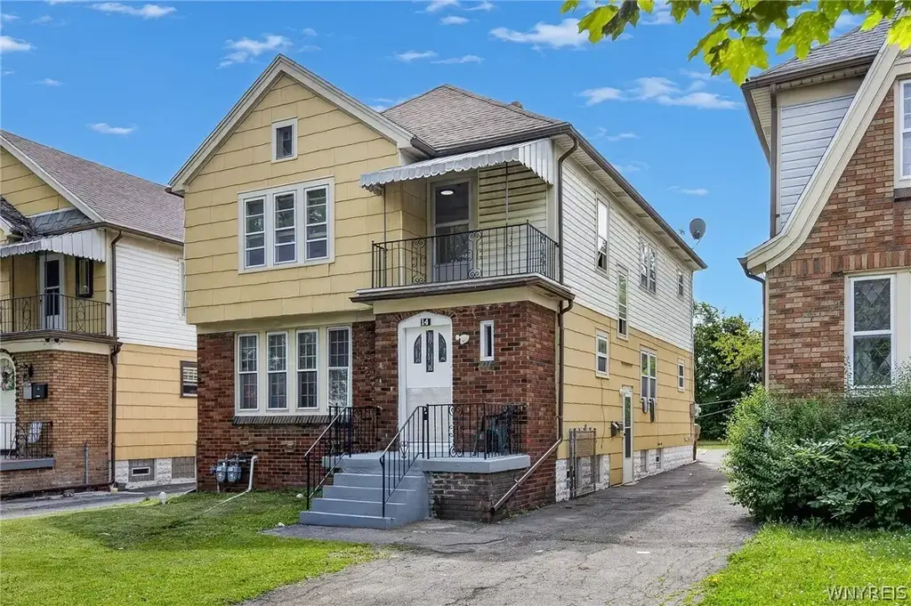 14 Saint James Road, Cheektowaga