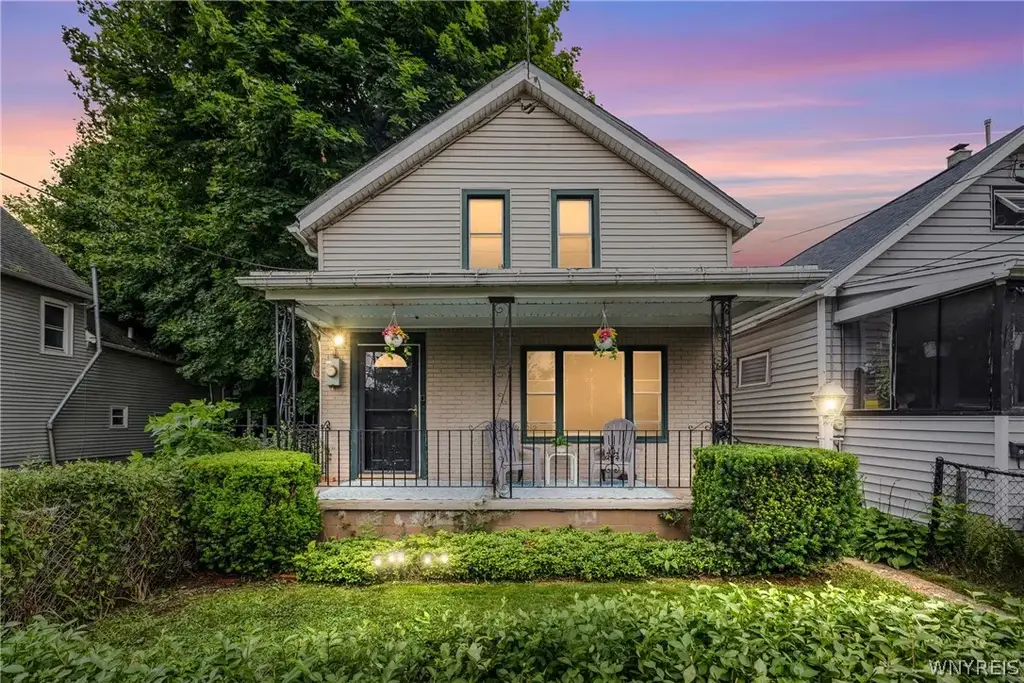 243 Mackinaw Street, Buffalo