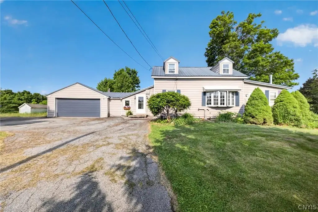 4301 Young Road, Onondaga