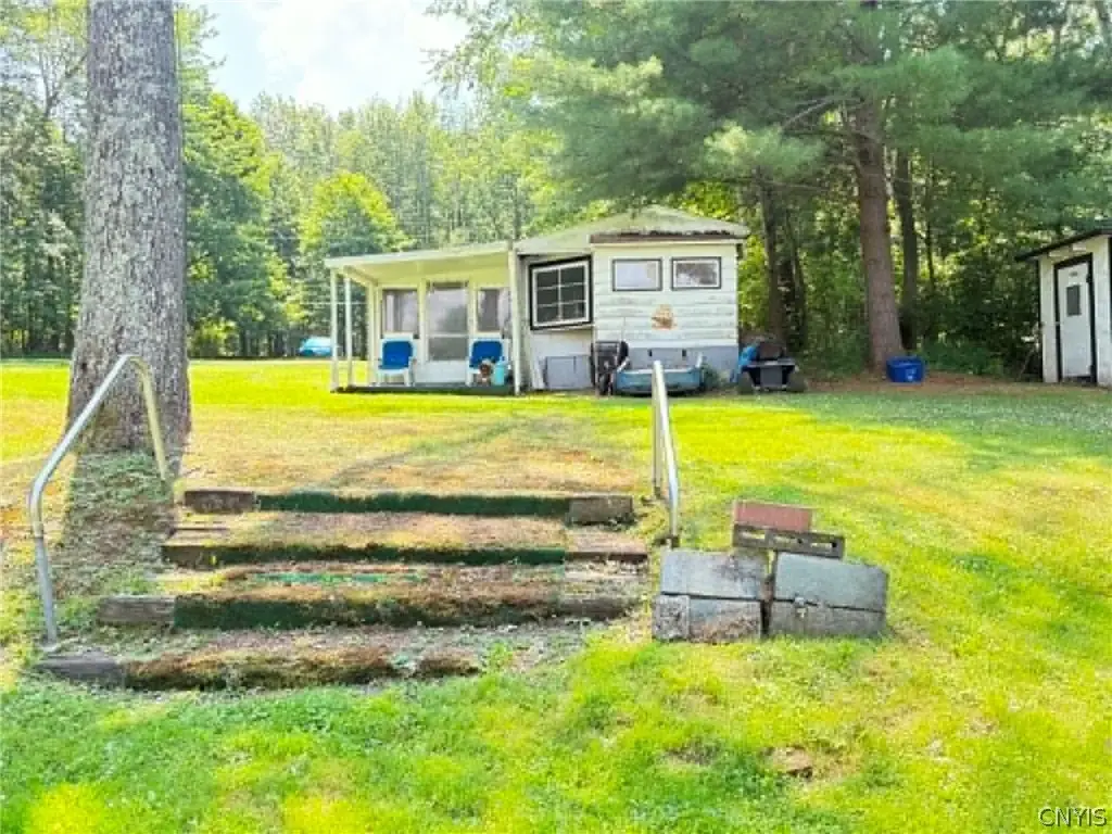 214 Button Shores Road, Van Buren