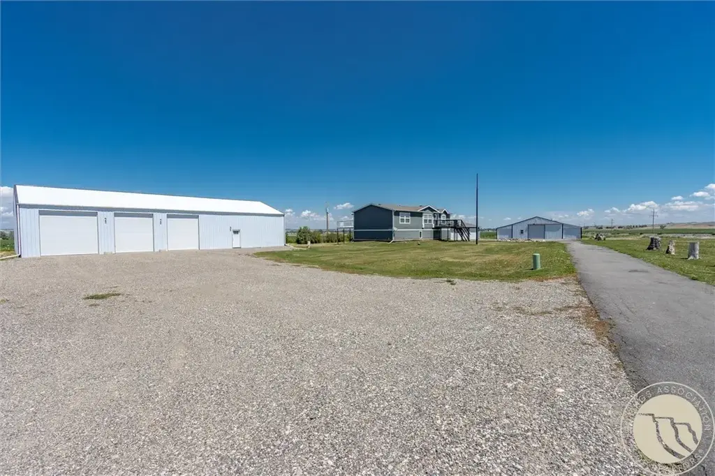 2085 S 13th Road, Ballantine