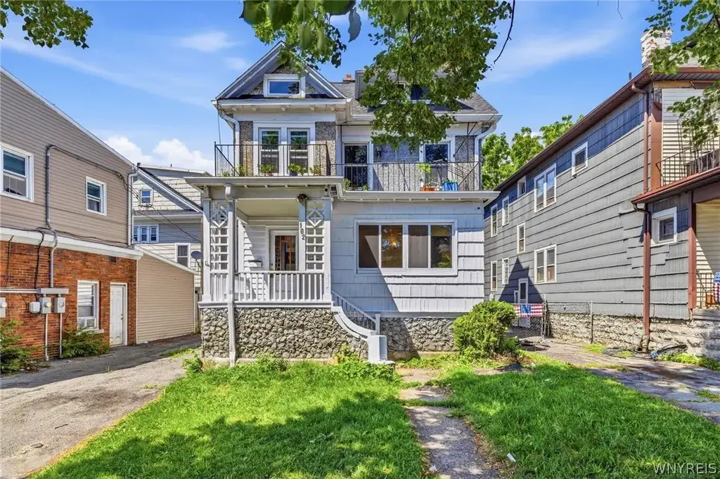 102 Lisbon Avenue, Buffalo