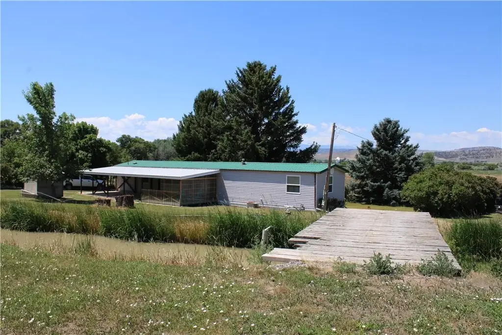 522 Bridger Fromberg Road, Fromberg