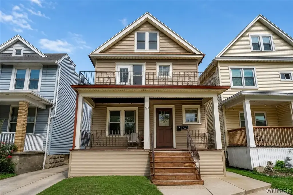 565 Military Road, Buffalo