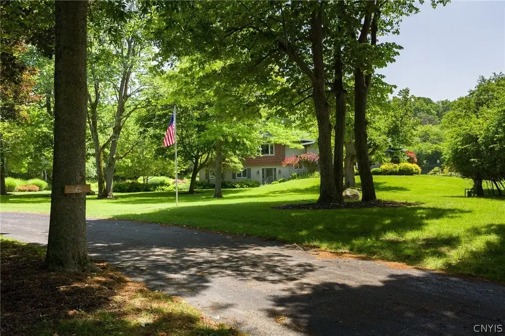 272 Green Street, Watertown City