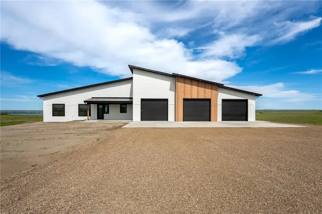 49 Dorval Lane, Other