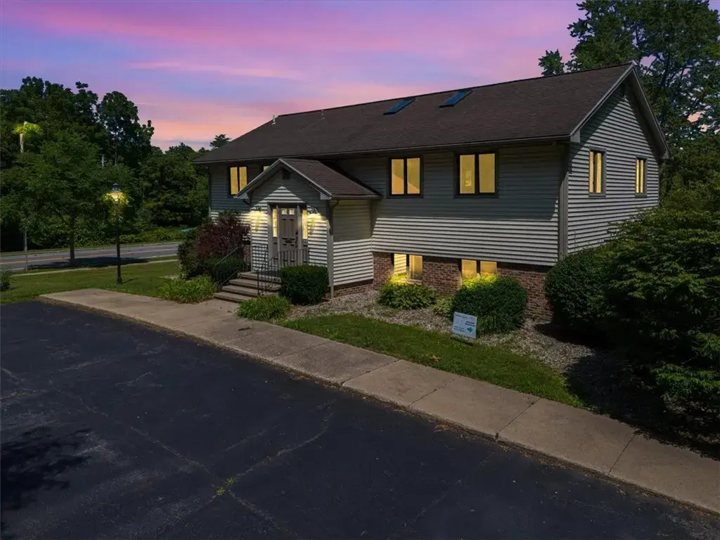 644 E Main Street, Palmyra