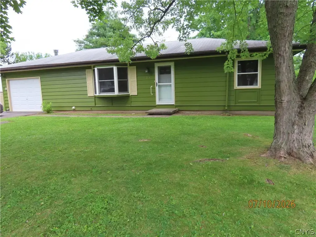 304 Hills Street, Sullivan