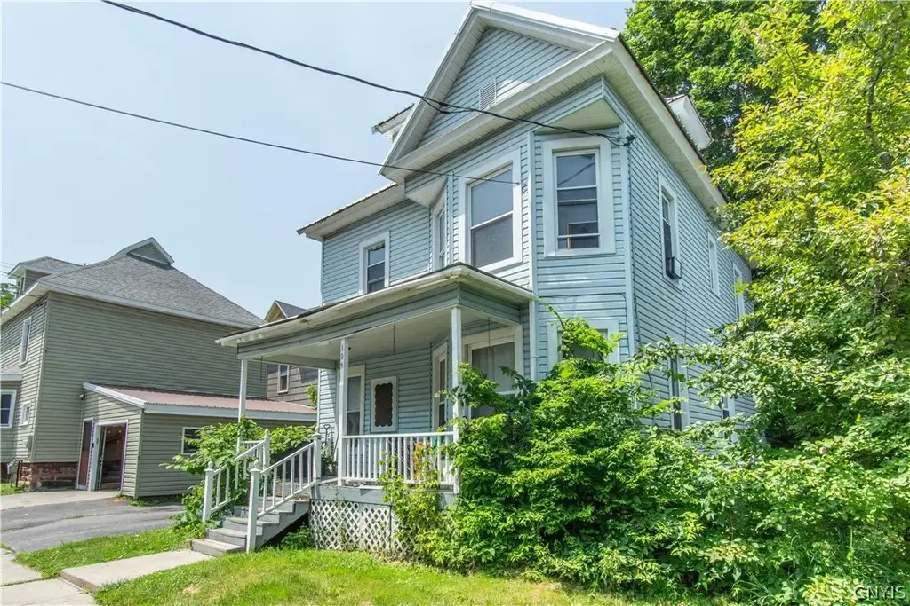 109 N Pleasant Street, Watertown City