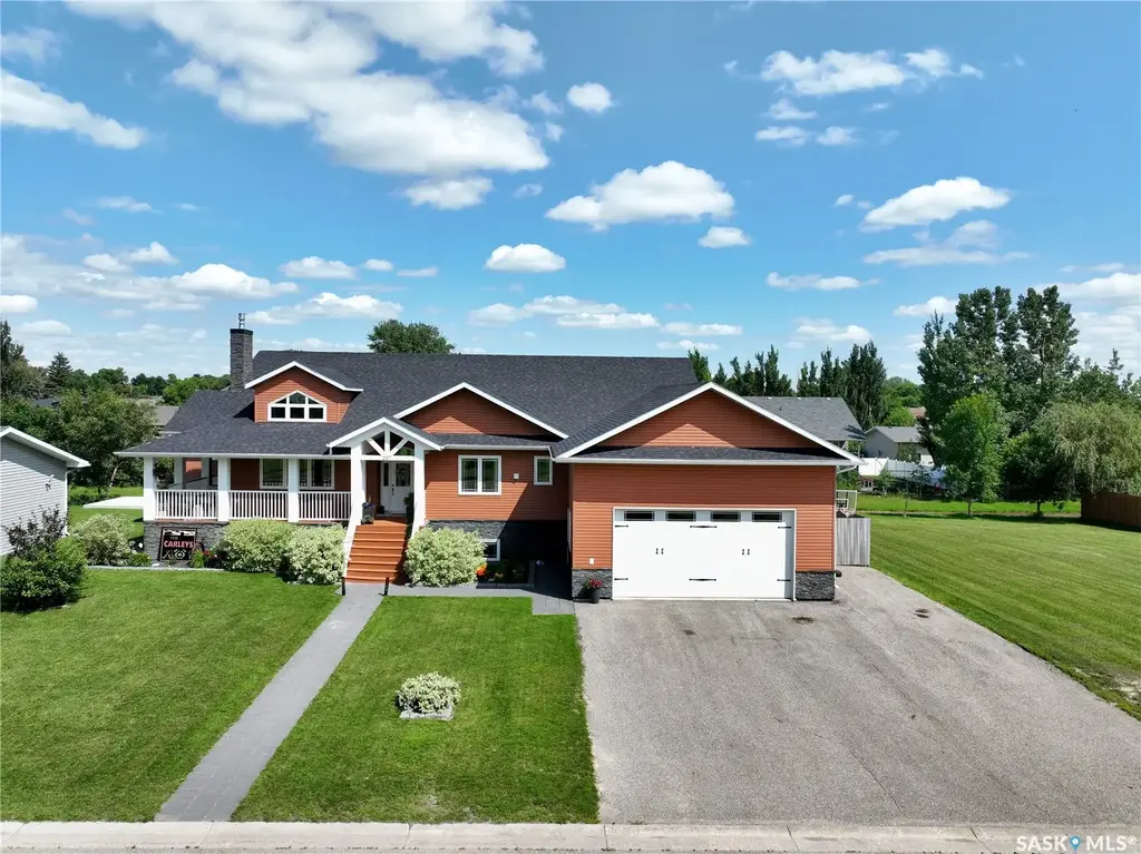 207 6th Street W, Carnduff