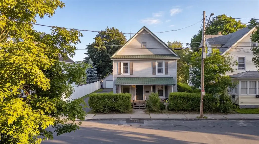 9 Kearney Street, Oneonta