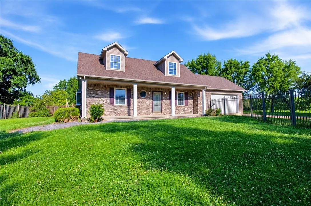 1683 County Highway 5, Shelbyville