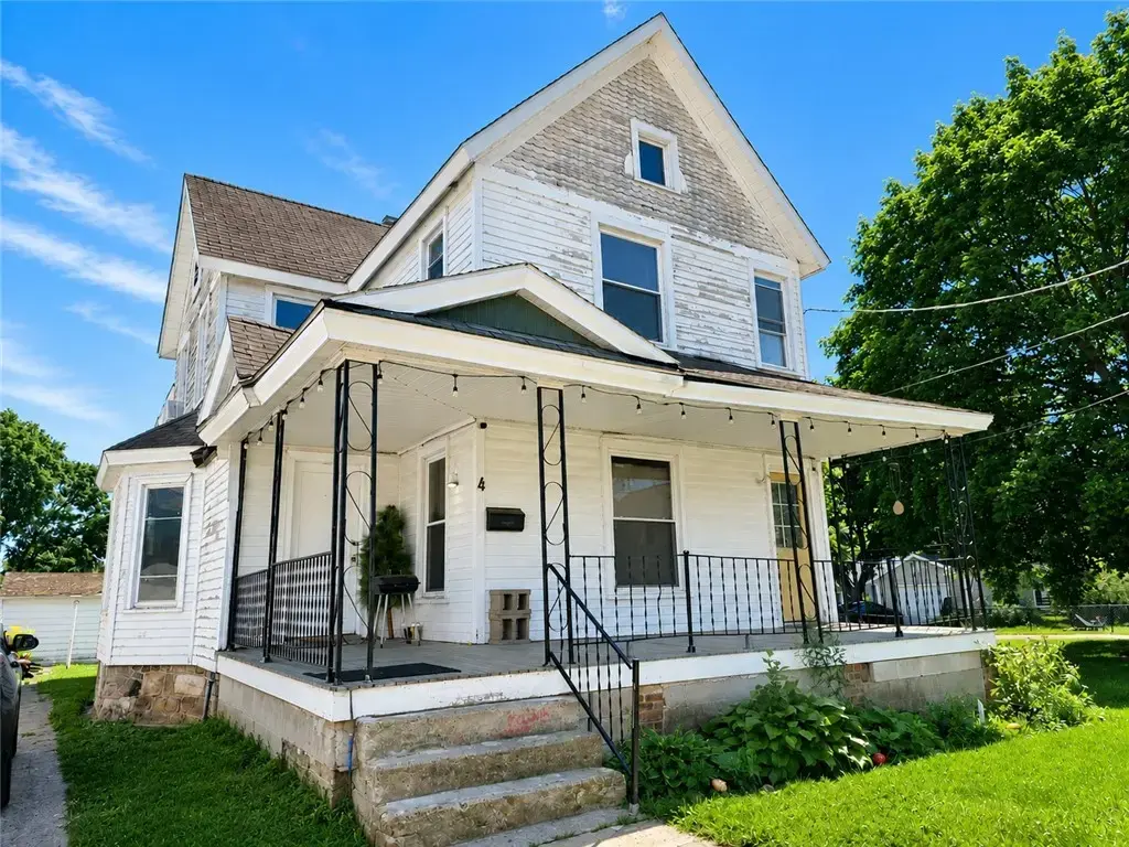 4 Joy Street, Lyons