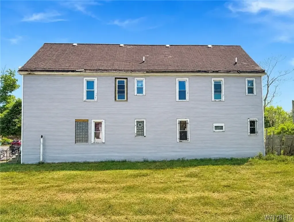 88 Miller Avenue, Buffalo
