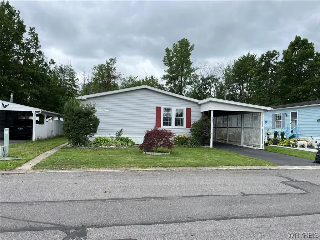 449 Jim Kelly Drive, Lockport Town