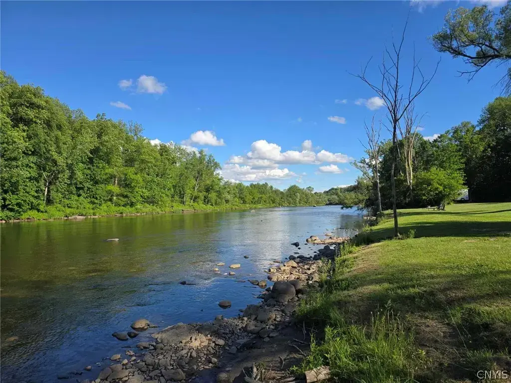 332 Fishing Rock Road, Newport