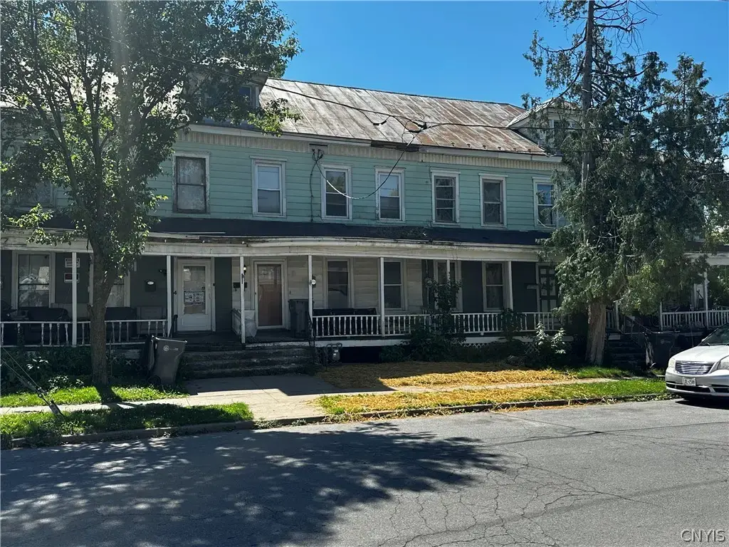 100 Kossuth Street # 6, Rome