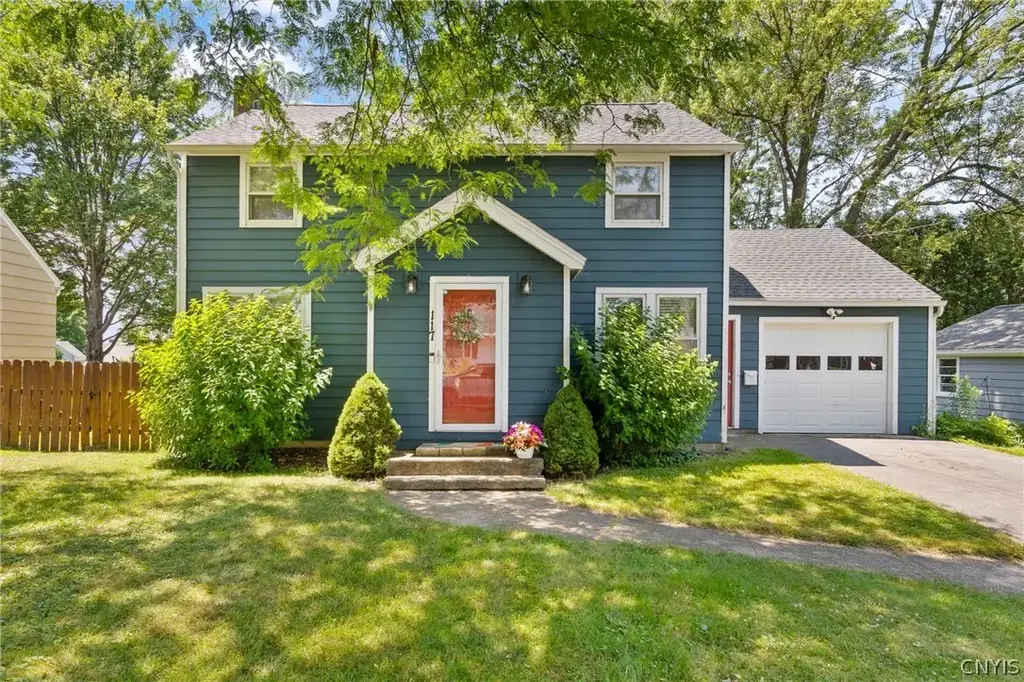 117 Iroquois Lane, Salina