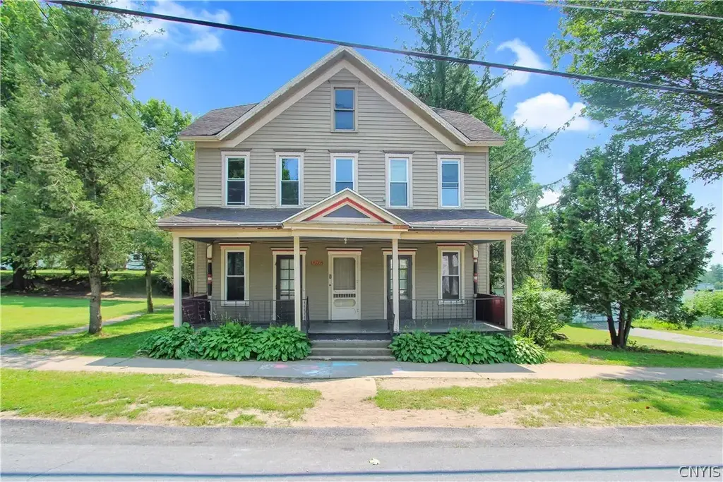 9539 Main St, Croghan
