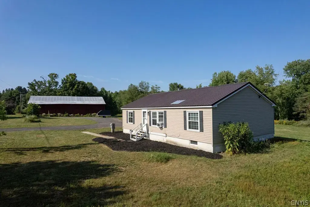134 Hanley Road, Granby