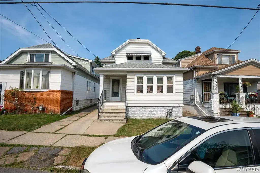 118 Hedwig Avenue, Cheektowaga