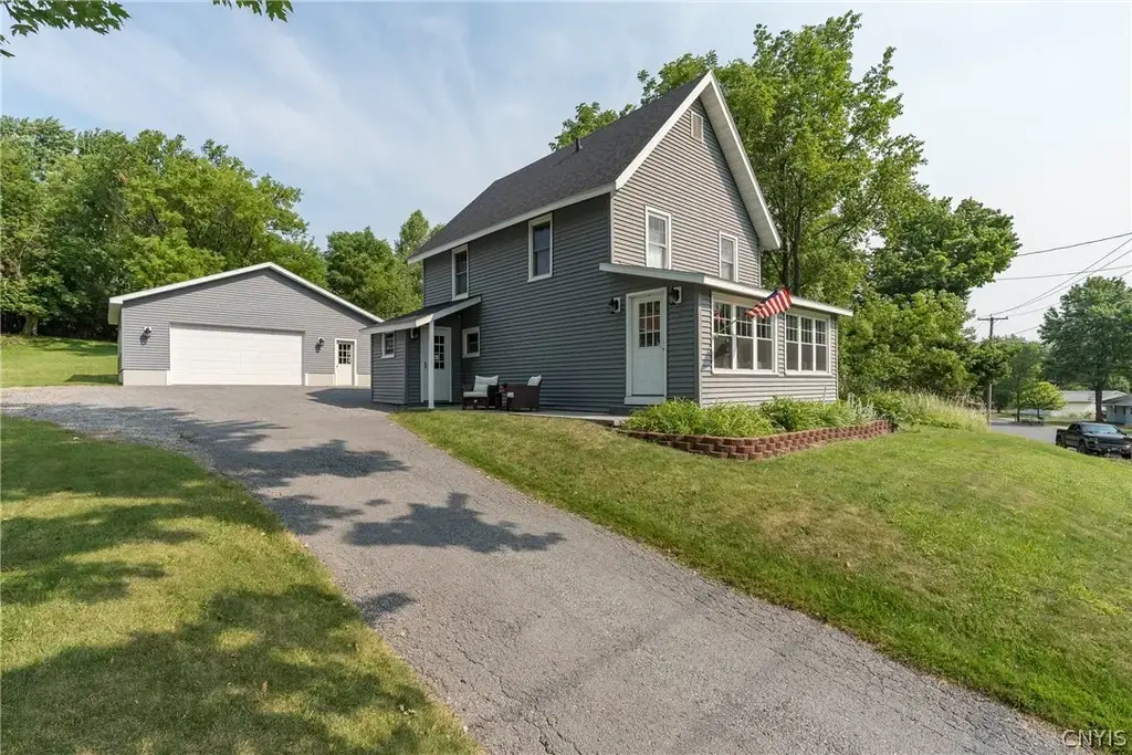 1138 Holcomb Street, Watertown City