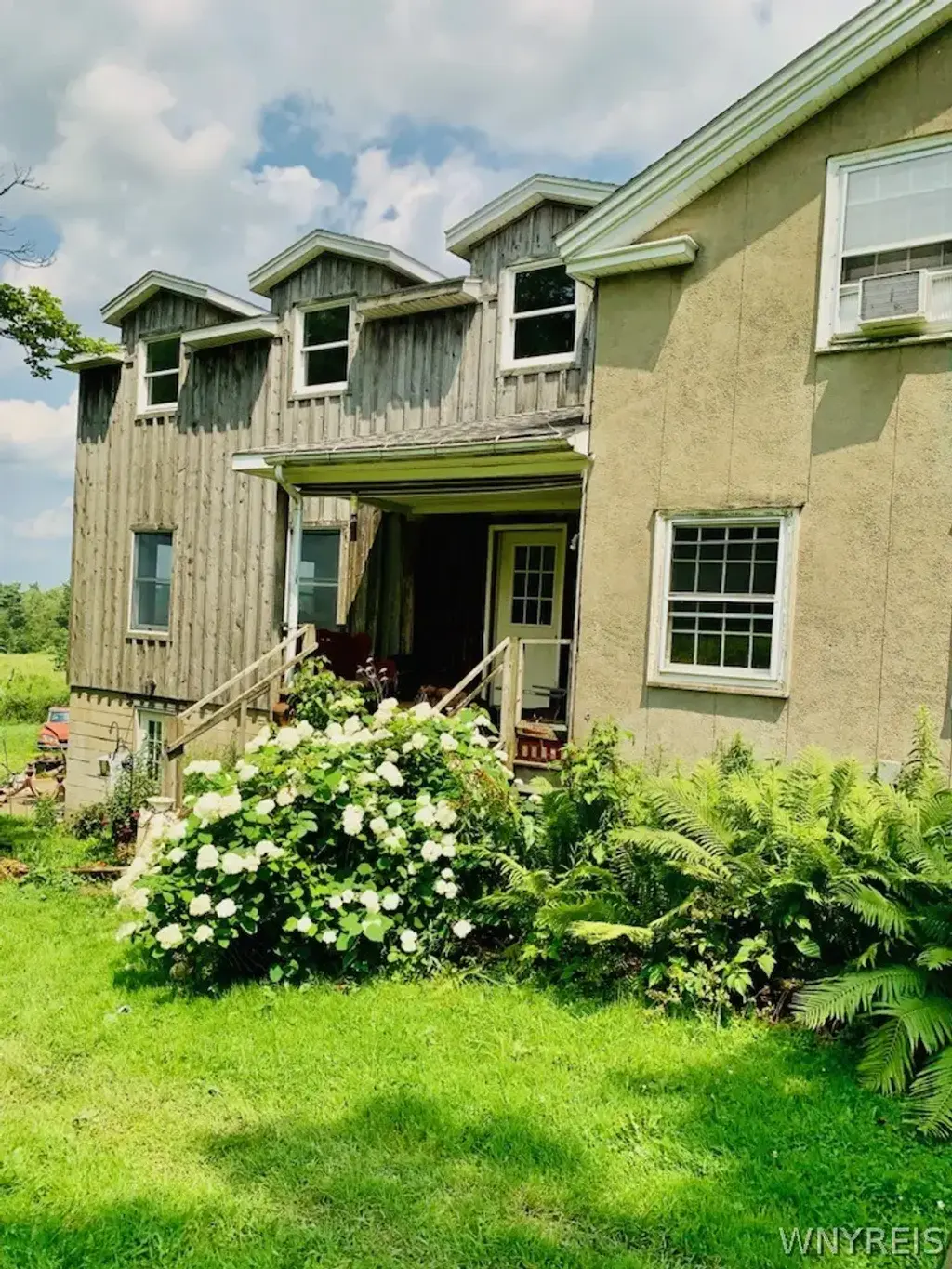 7356 Snyder Hill Road, New Albion
