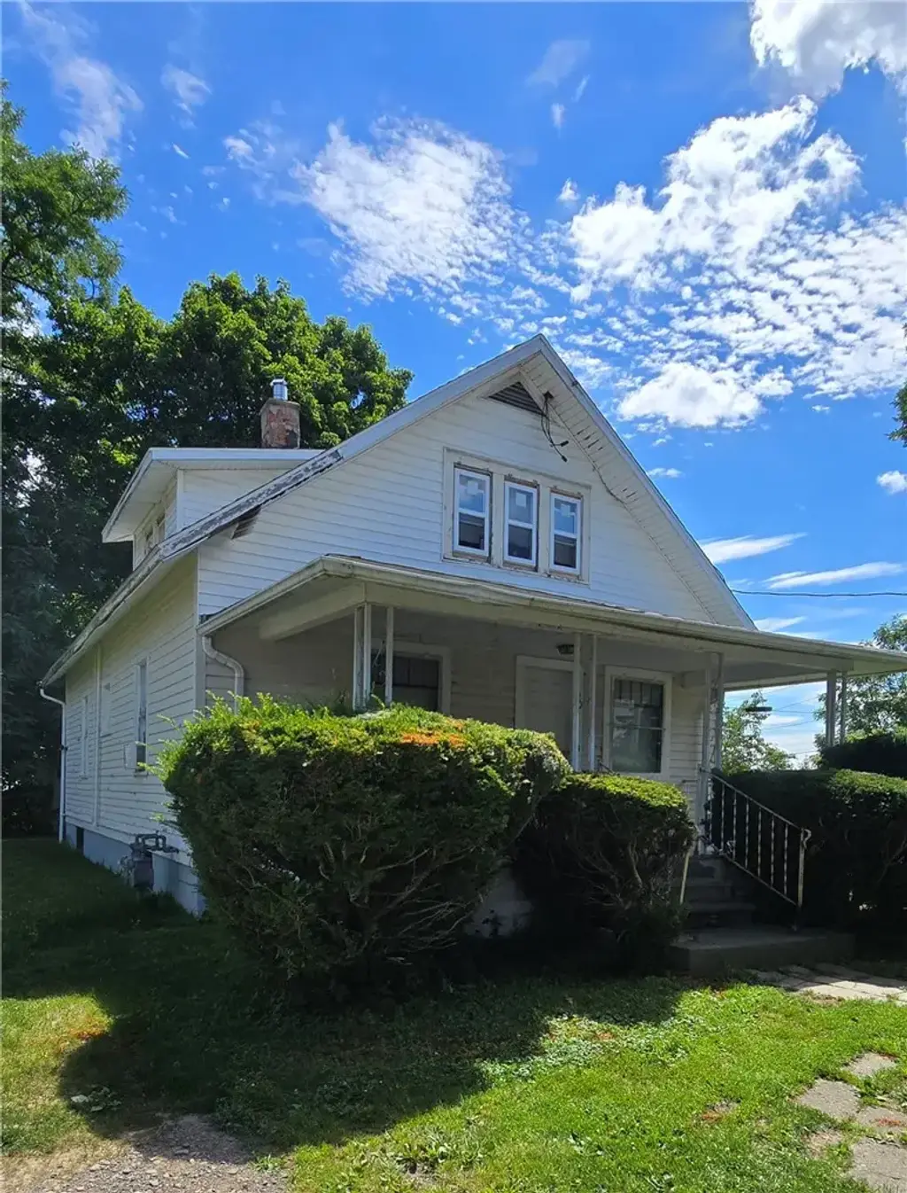 220 Robinwood Avenue, Horseheads