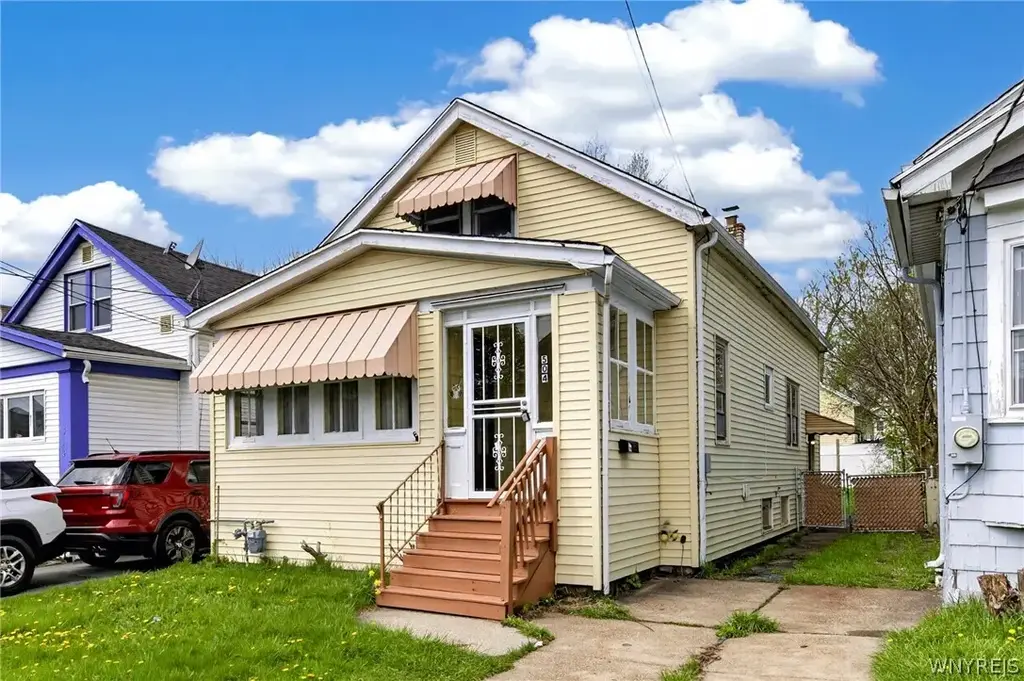 504 Hewitt Avenue, Buffalo