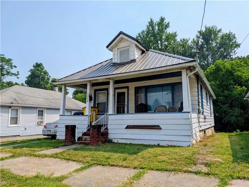 1310 Hall Street, Elmira City