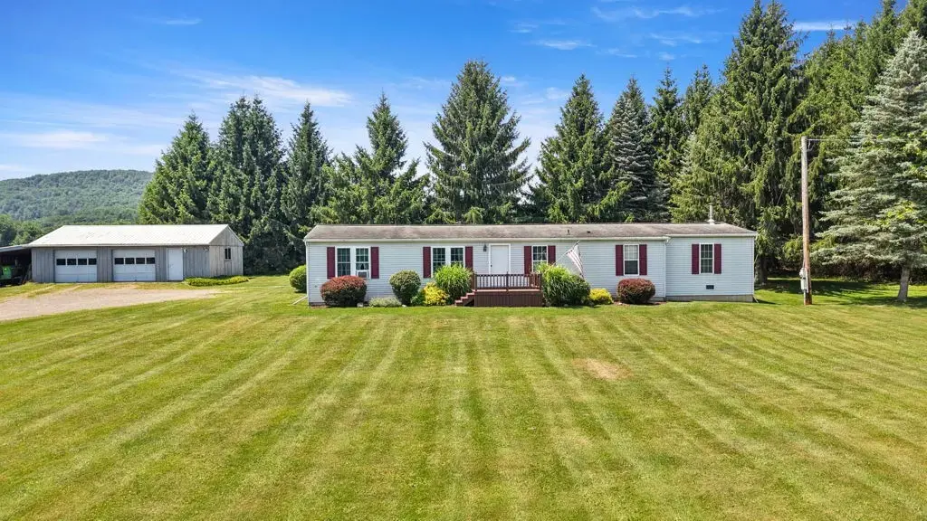207 County Road 15, New Berlin