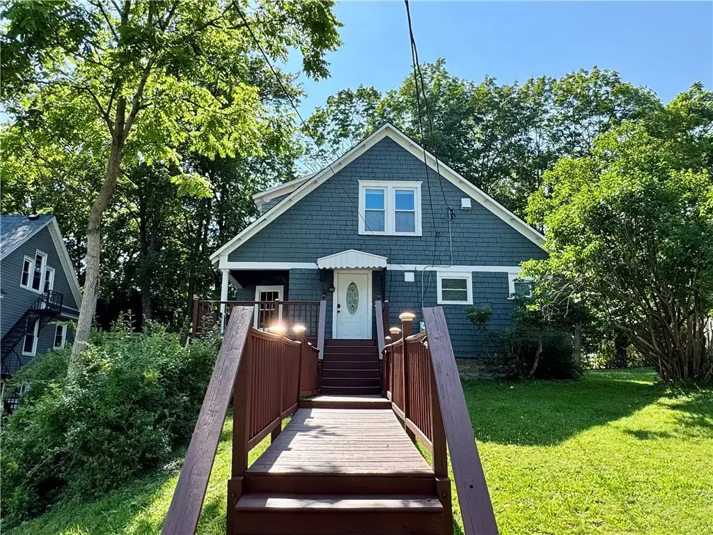 1 Highland Street, Oneonta
