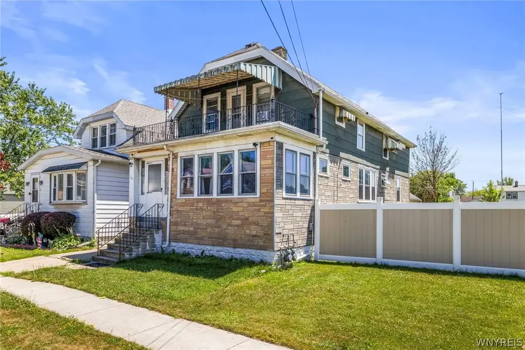 101 David Avenue, Cheektowaga
