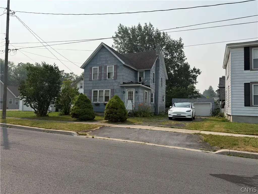 1206 Gill Street, Watertown City