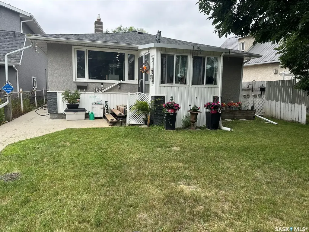 1620 Rothwell Street, Regina
