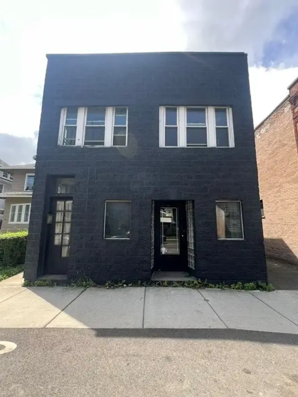 1541 E Main Street, Rochester