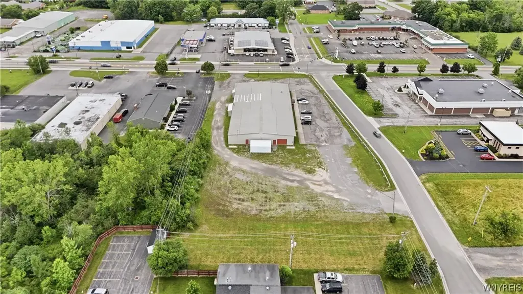 6614 Lincoln Avenue, Lockport Town