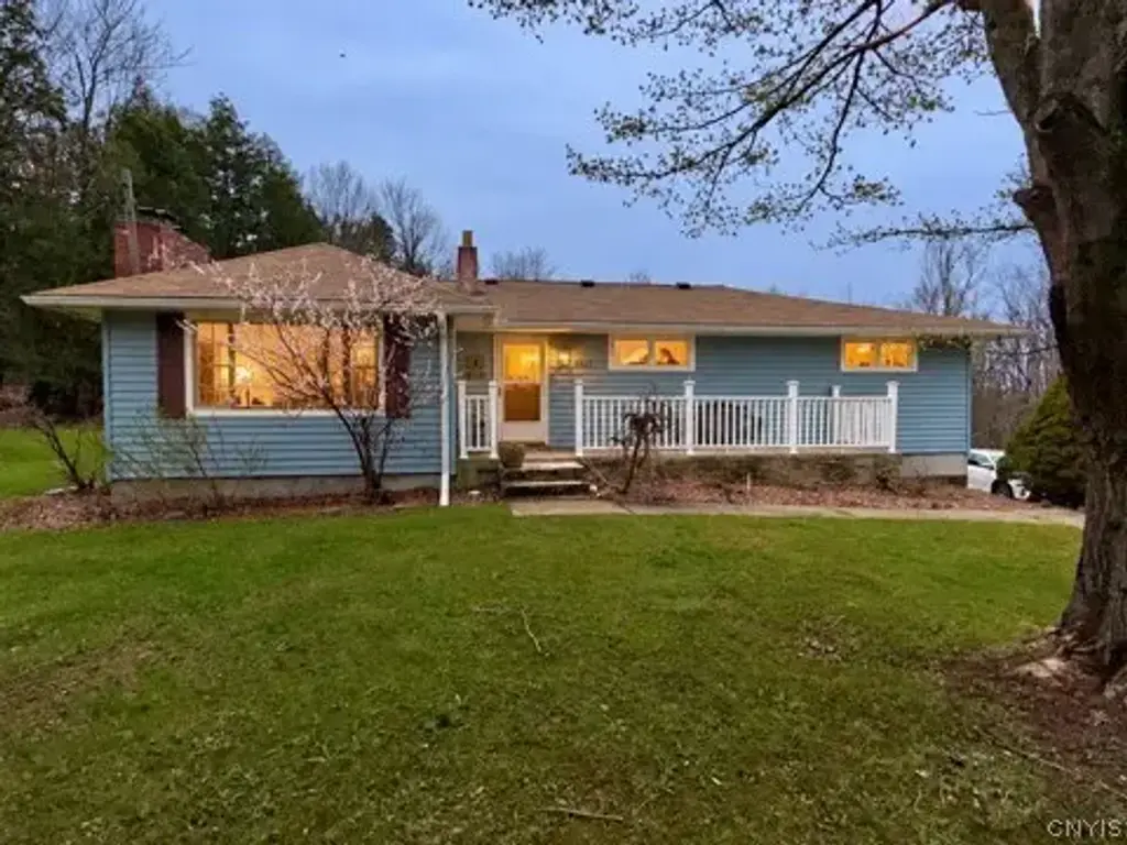 6447 Glass Factory Road, Marcy