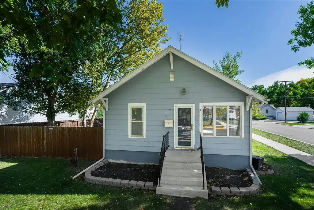 319 West Ave, Laurel