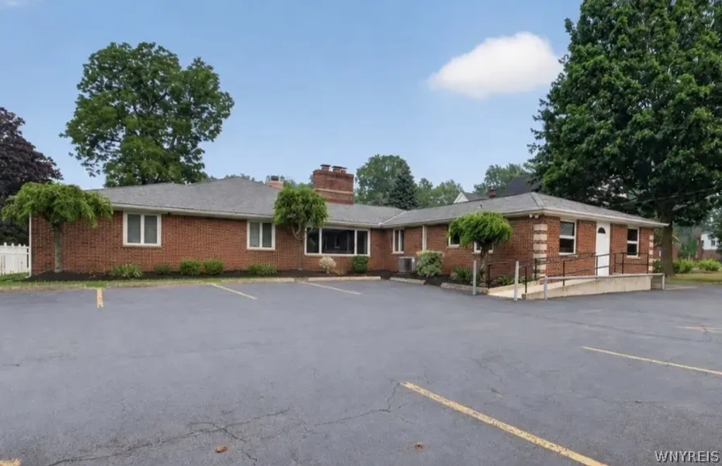 3405 Orchard Park Road, Orchard Park